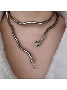 Serpenti silver Magic Snake Cool Bendy Multilayer Necklace
